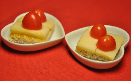 Bouches-tomate-emmental